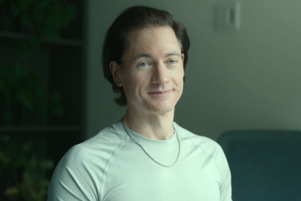 Dont-Die-The-Man-Who-Wants-to-Live-Forever-netfix